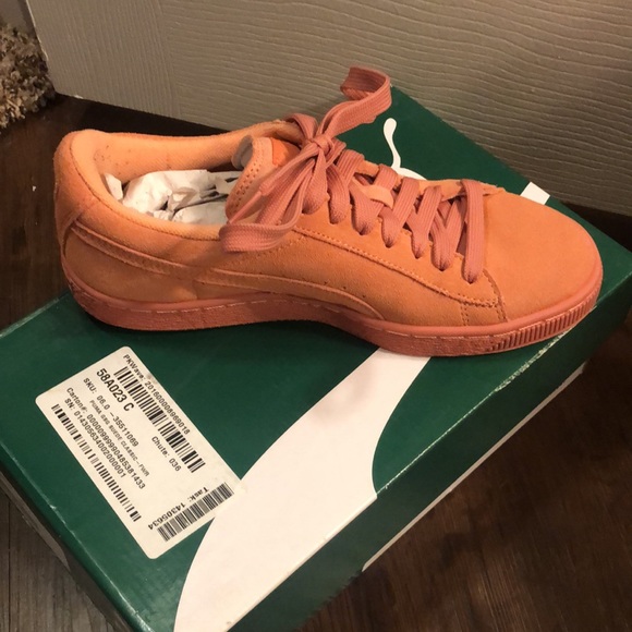 Shoes - Picture 2 of 2